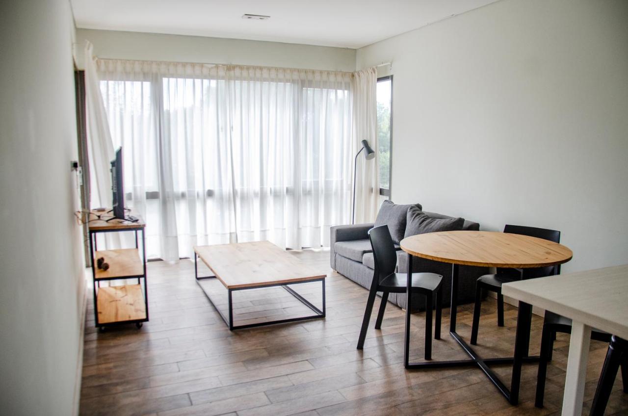 Casa Campus Pilar Araucarias Apartment Bagian luar foto